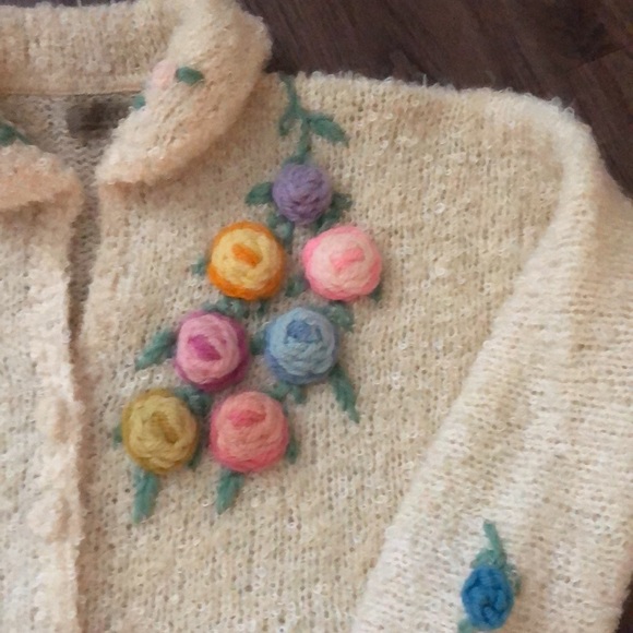 Beautiful Vintage Bullocks Sweater Button Front Cardigan Collar Small Medium S/M - Picture 3 of 9